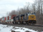 CSX 4585 on I004